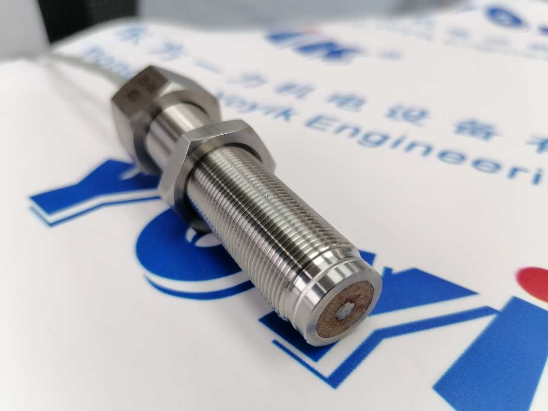 转速传感器DF6202-005-050-04-00-01-000 安装间隙可达3.5mm插图3