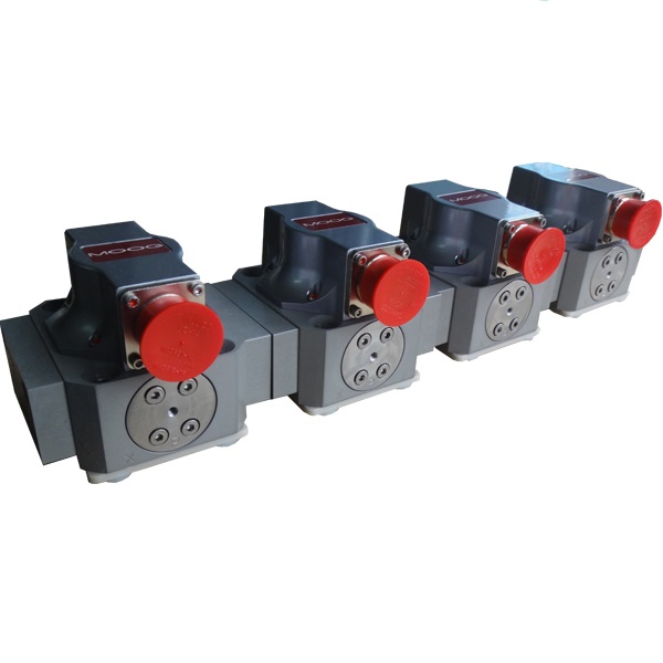 MOOG伺服阀G761-3033B 内部力矩马达的四根引线均在插座处插图1